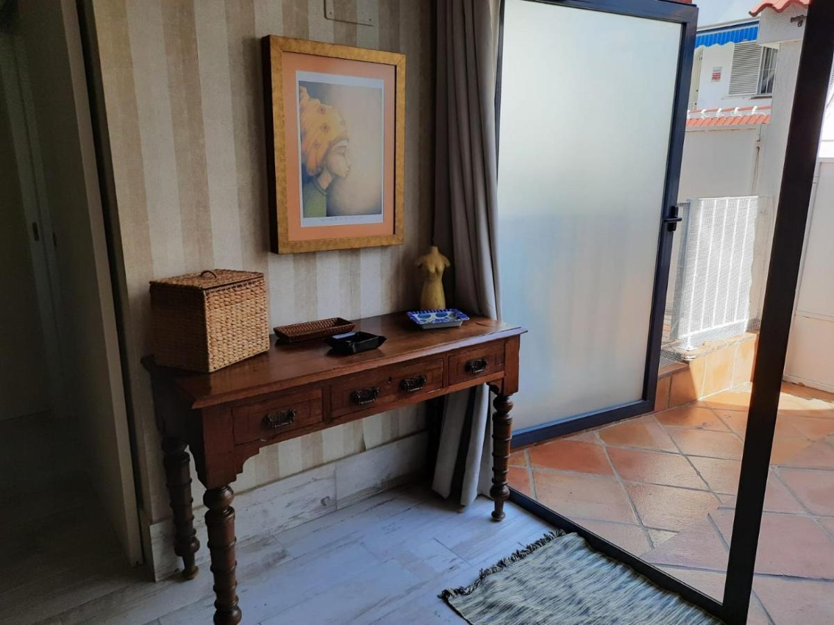Un Apartamento Vacacional Con Detalles De Un Hogar Mairena del Aljarafe Exteriér fotografie