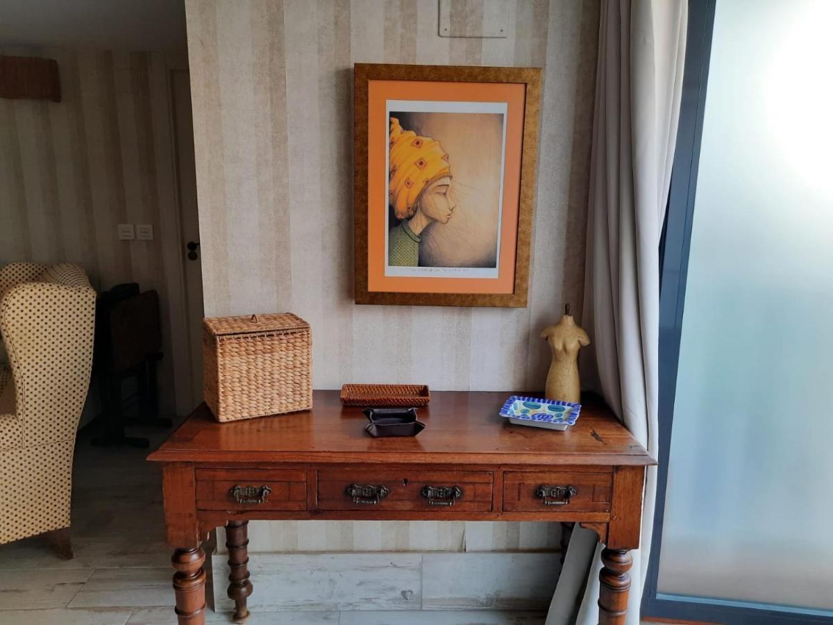 Un Apartamento Vacacional Con Detalles De Un Hogar Mairena del Aljarafe Exteriér fotografie
